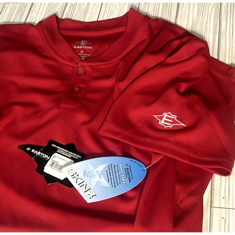 NWT Easton Skinz Jersey SMALL High Performance Short Sleeve‎ Activewear Shirt